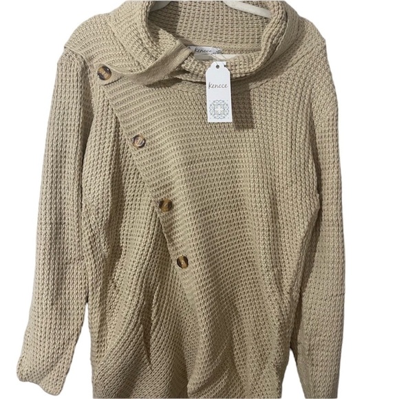 Kenoce Button Pullover Sweater - Picture 1 of 6